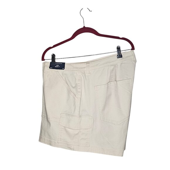 NWT Hollister Shorts Women's Casual Comfy Cream Ultra High Rise Mom Cotton - Picture 3 of 7